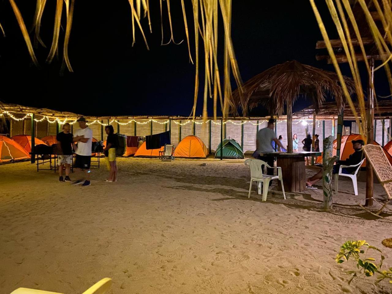 Pepon Surf Camp Hotel Máncora Exterior photo